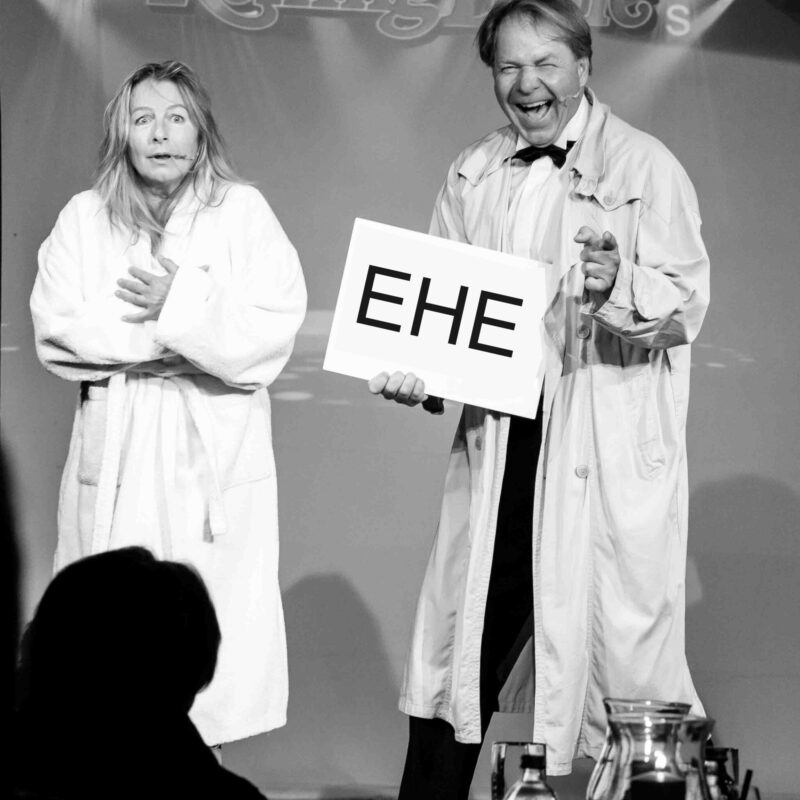 Ticket: „Man kann nicht immer nur glücklich sein, man muss irgendwann auch mal heiraten!“05.09.2026 5. September 2026